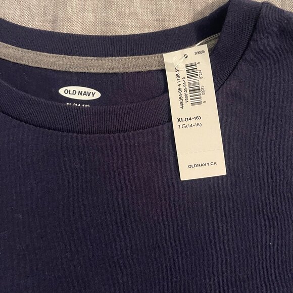 NWT Old Navy Long Sleeve T-Shirt - Picture 2 of 2